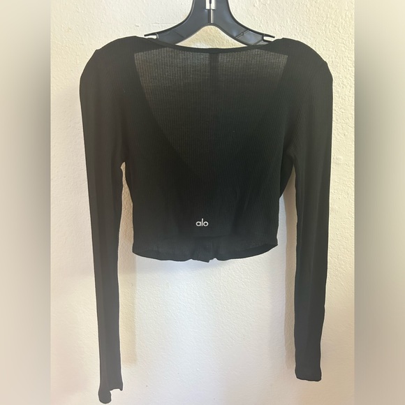 Alo Whisper top - Picture 3 of 5